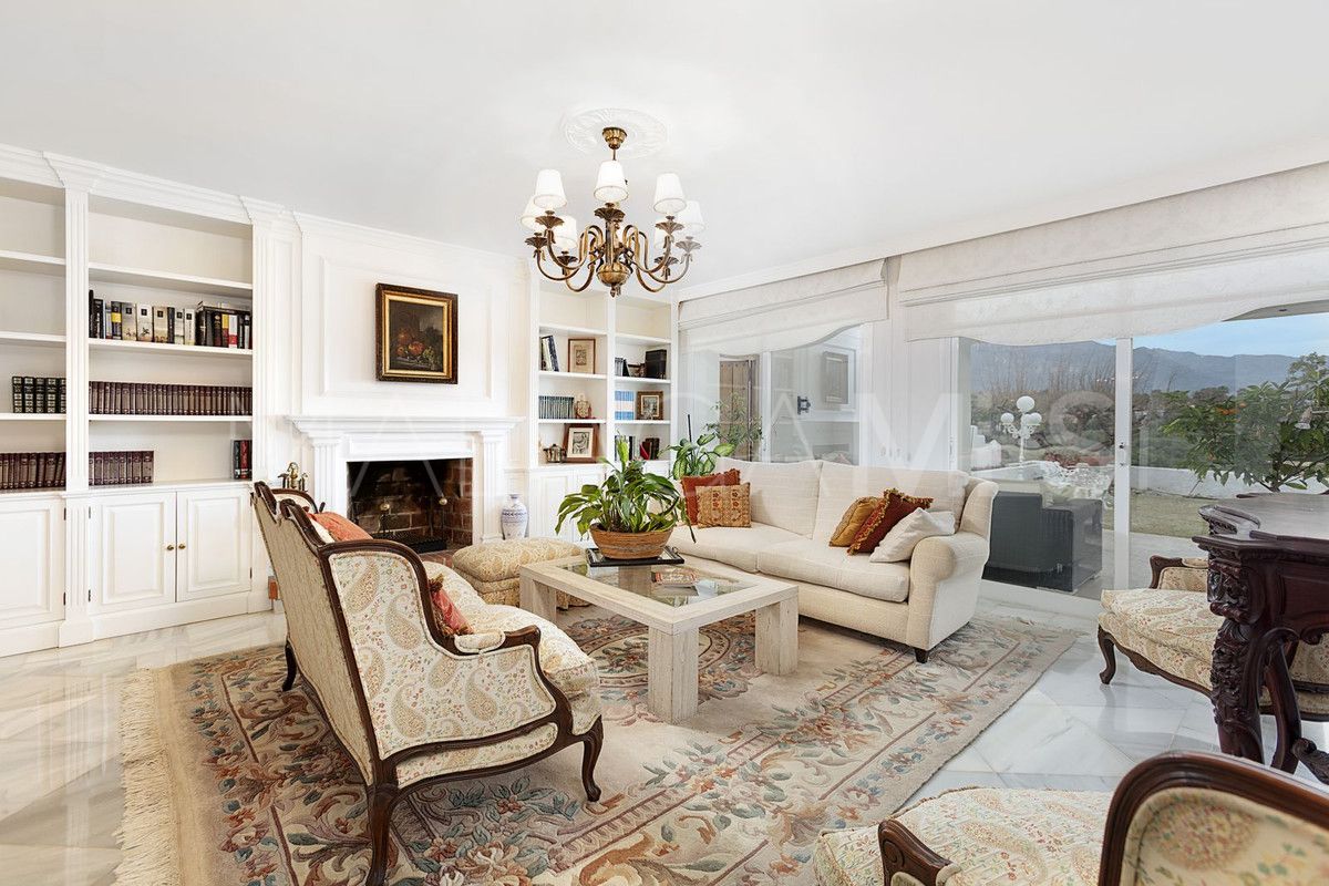 Buy adosado with 4 bedrooms in Marbella - Puerto Banus