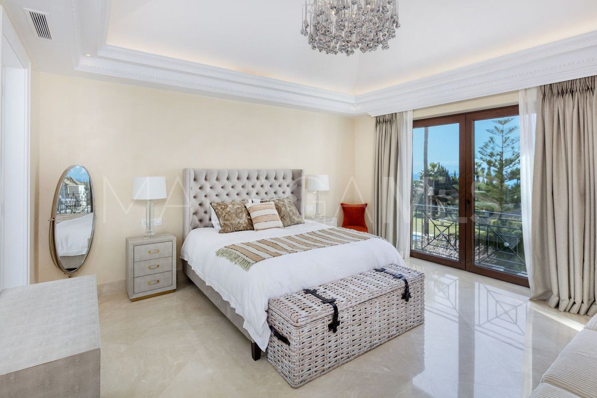 Se vende villa in Sierra Blanca de 8 bedrooms