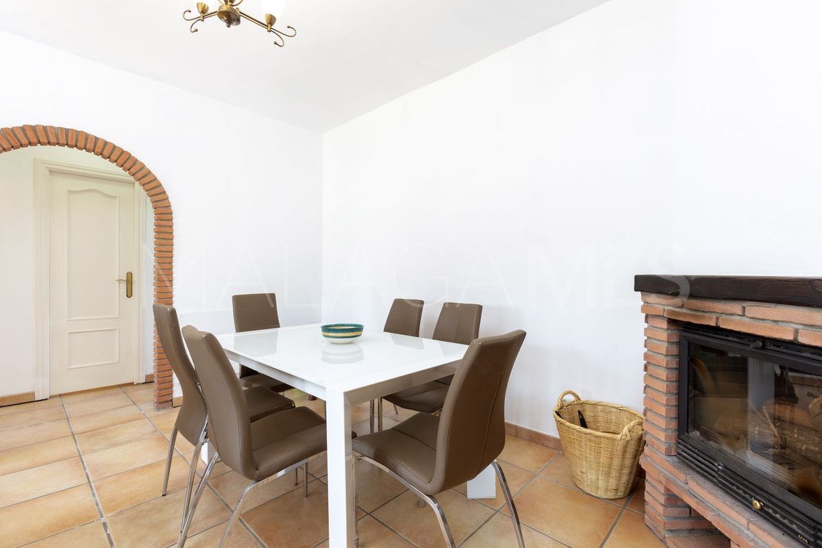 For sale Pizarra finca with 4 bedrooms