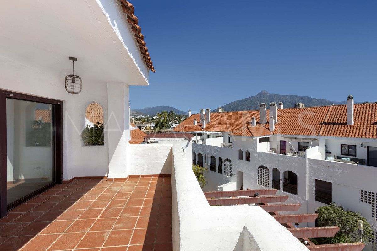 3 bedrooms apartment for sale in Nueva Andalucia