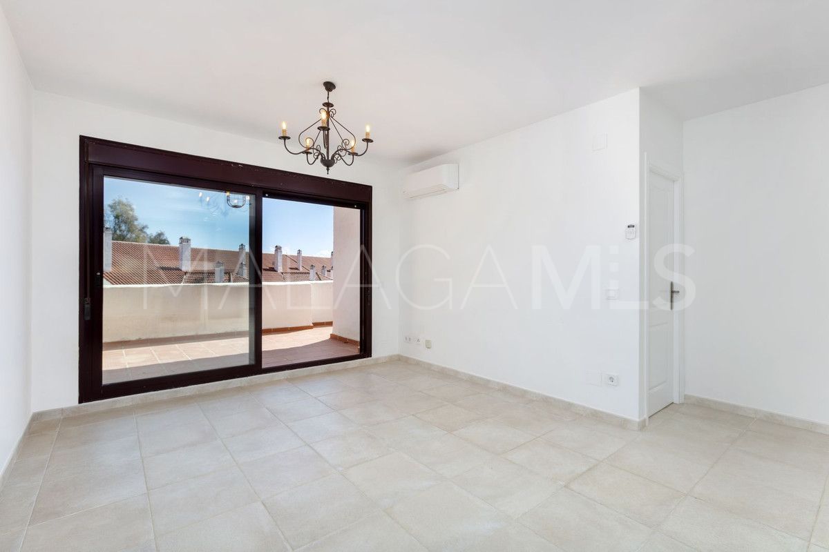 3 bedrooms apartment for sale in Nueva Andalucia