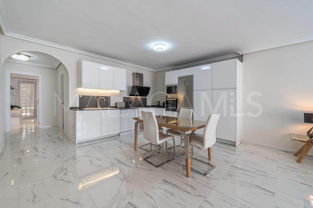 Nueva Andalucia, apartamento planta baja with 3 bedrooms for sale