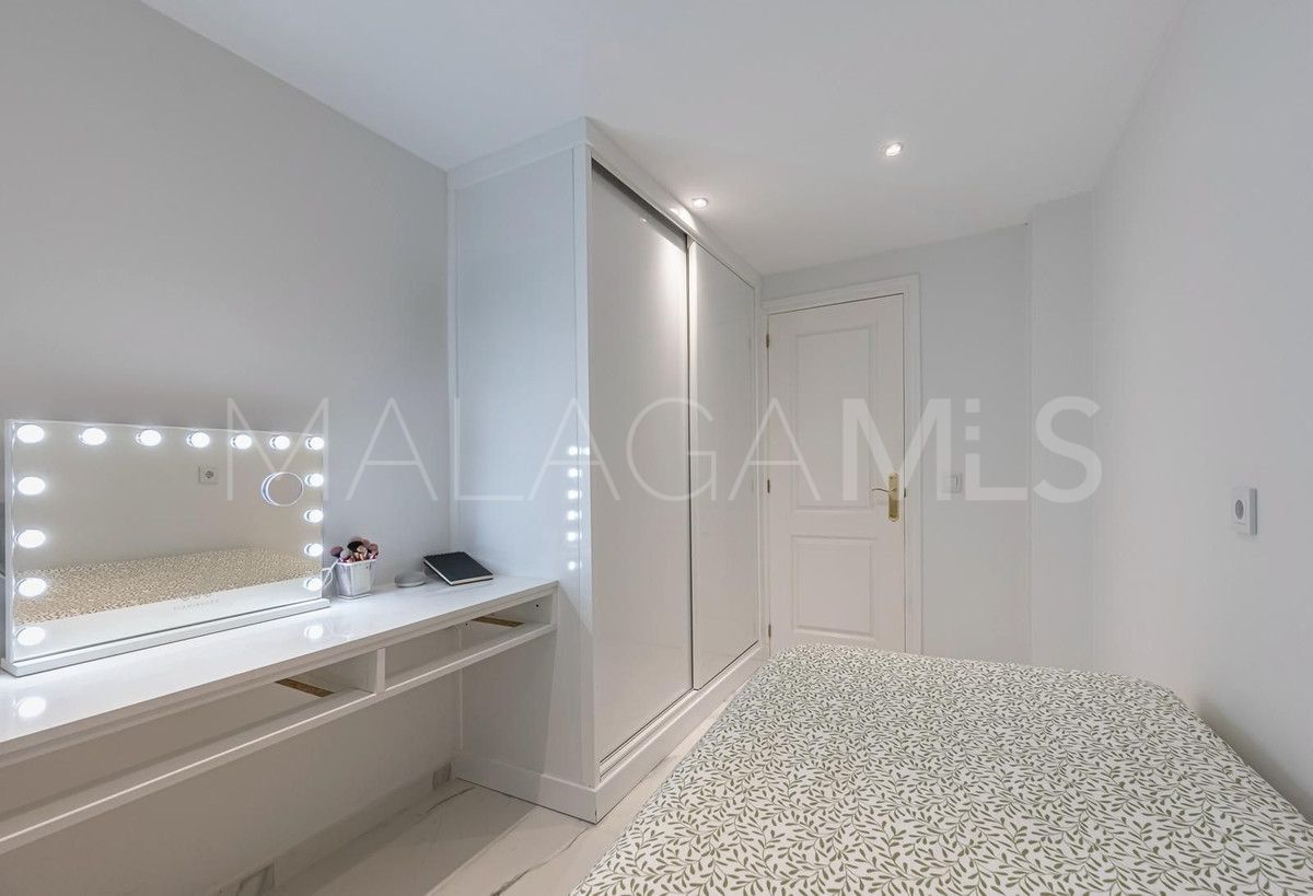 Nueva Andalucia, apartamento planta baja with 3 bedrooms for sale