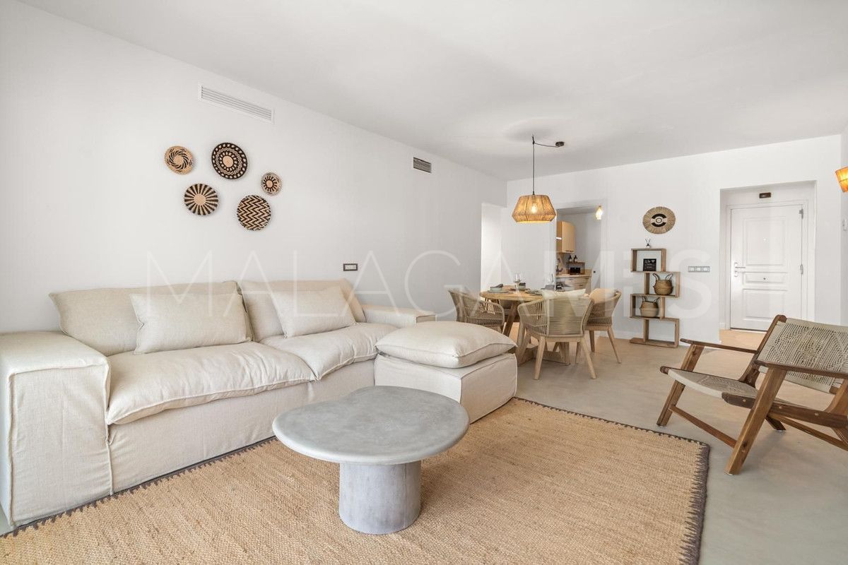 Markplanslägenhet for sale in New Golden Mile