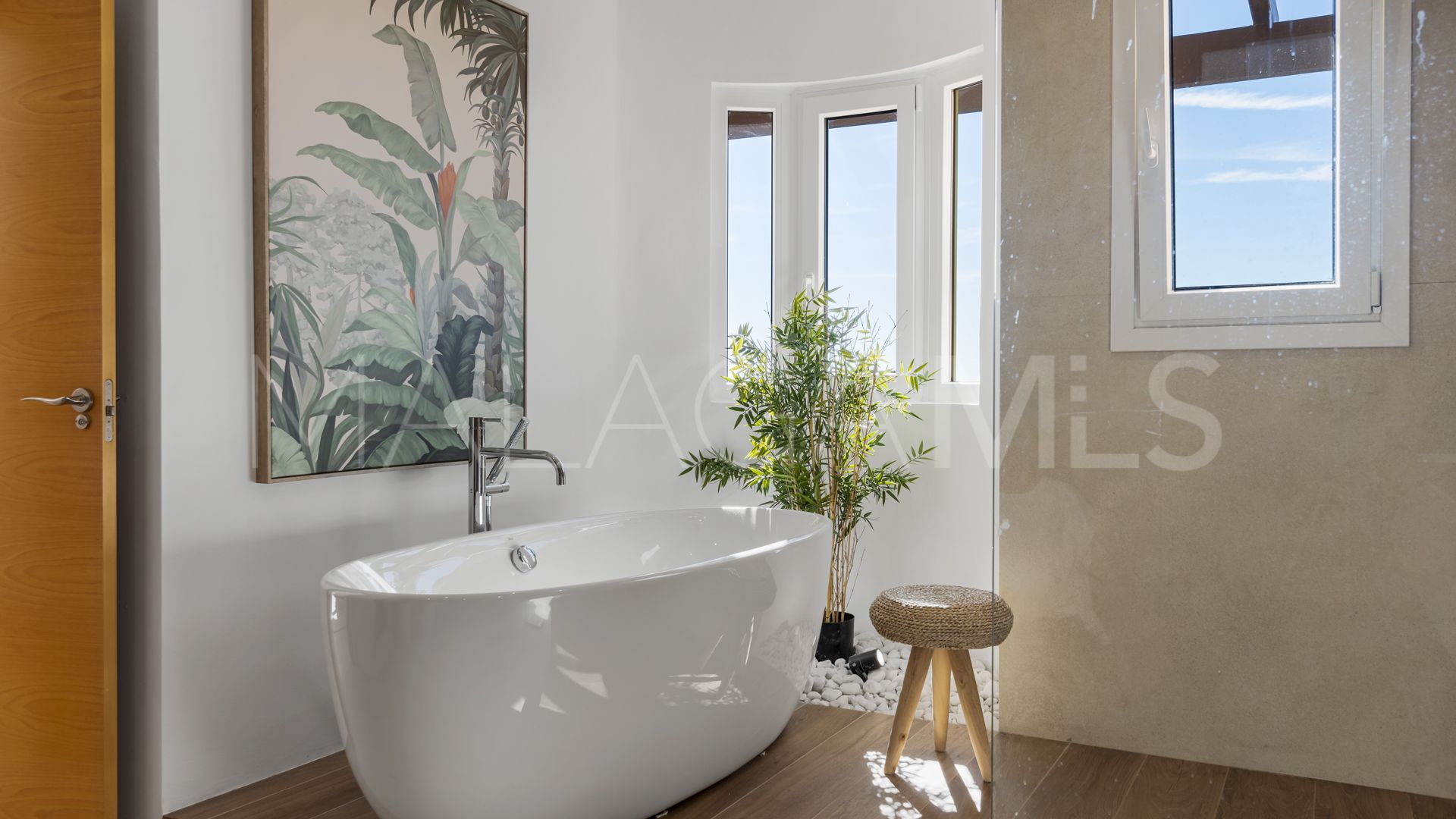 Zweistöckiges penthouse for sale in Four Seasons