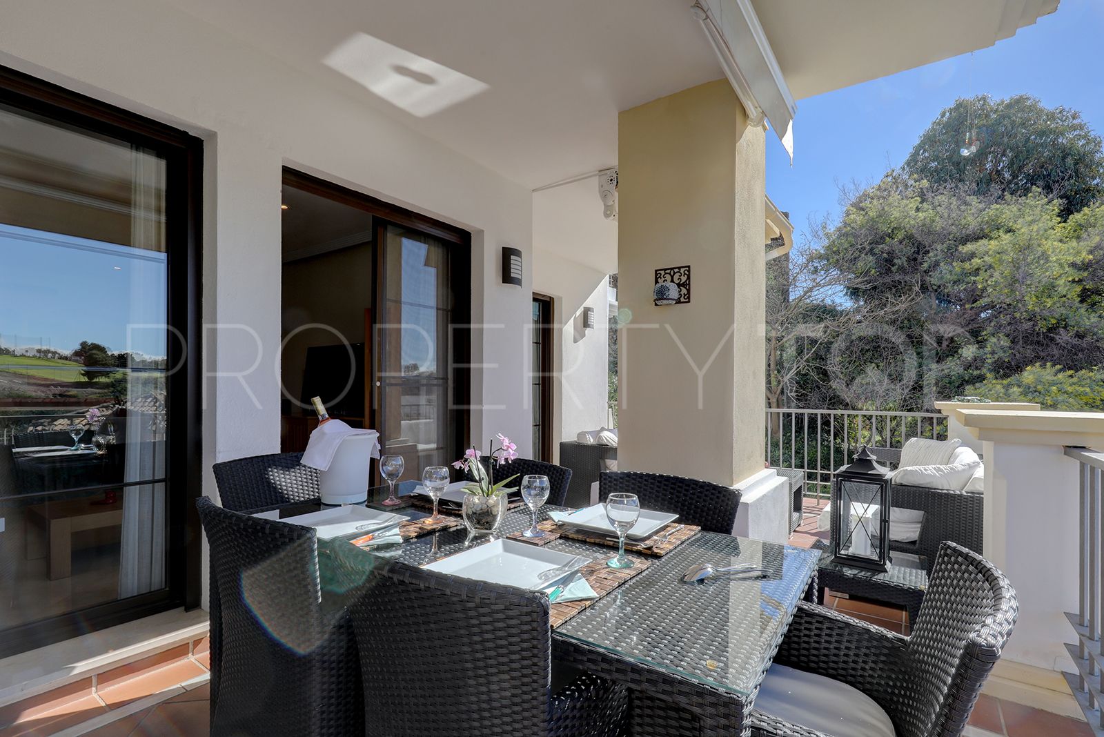 For sale Los Arqueros ground floor apartment