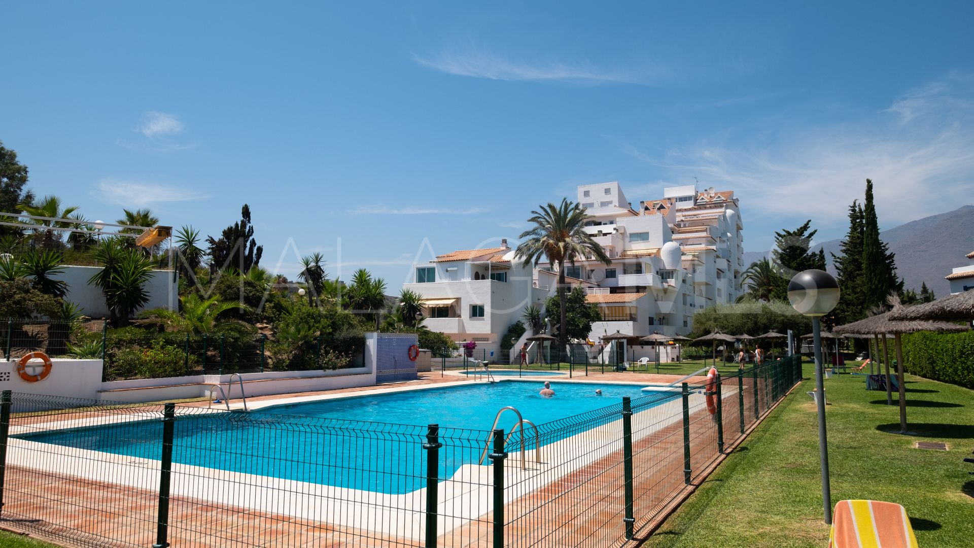 Ático with 3 bedrooms for sale in Estepona