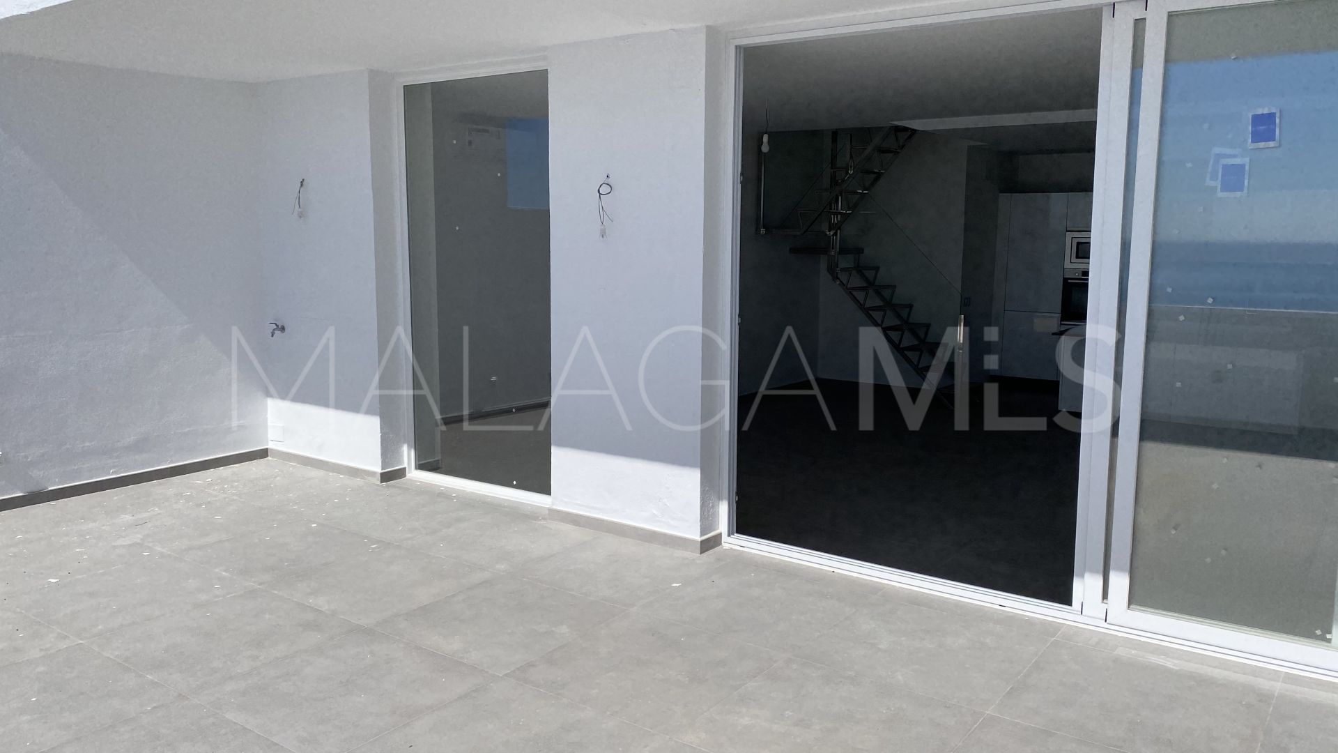 Ático with 3 bedrooms for sale in Estepona