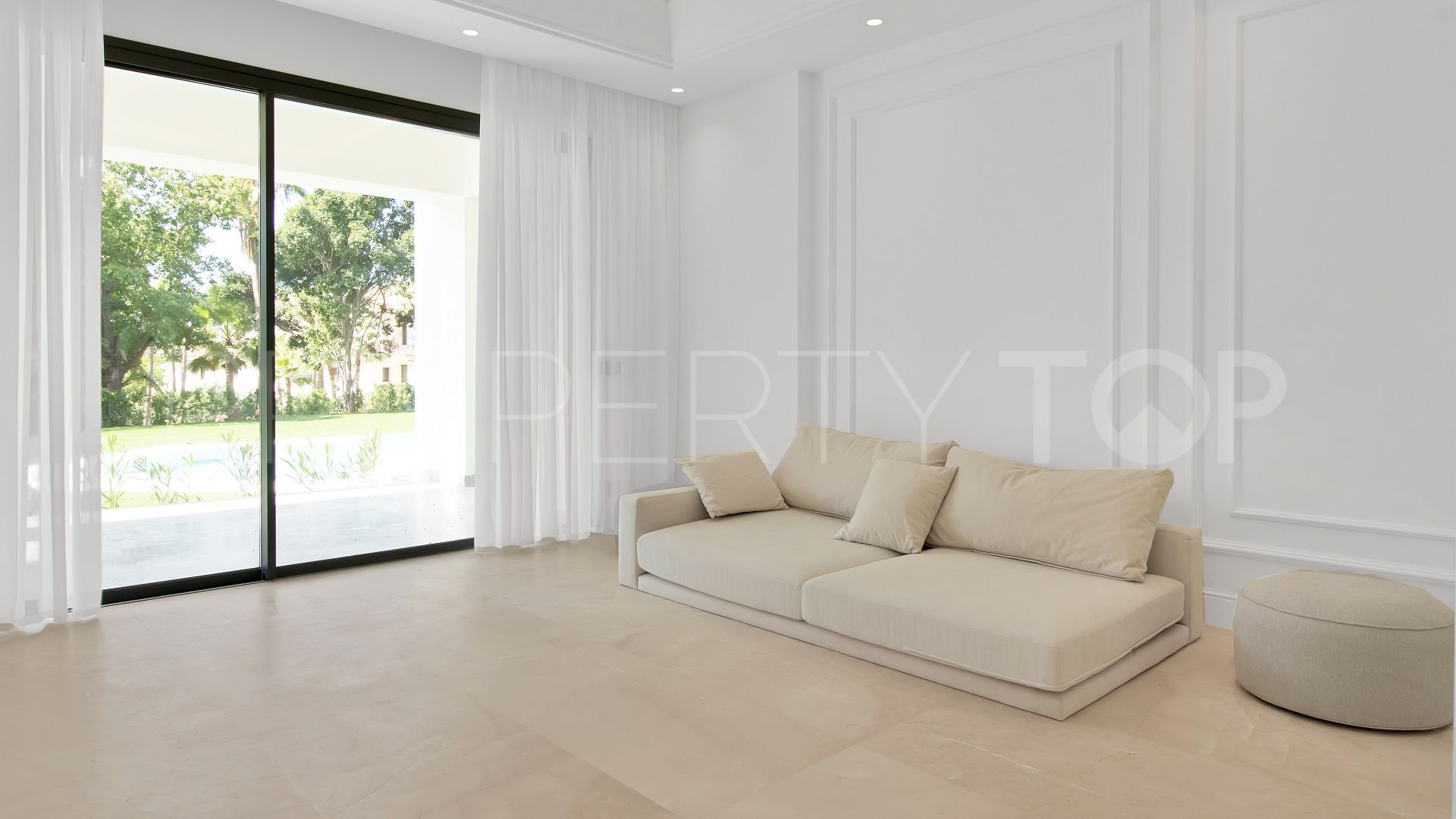 Villa for sale in Sierra Blanca with 6 bedrooms