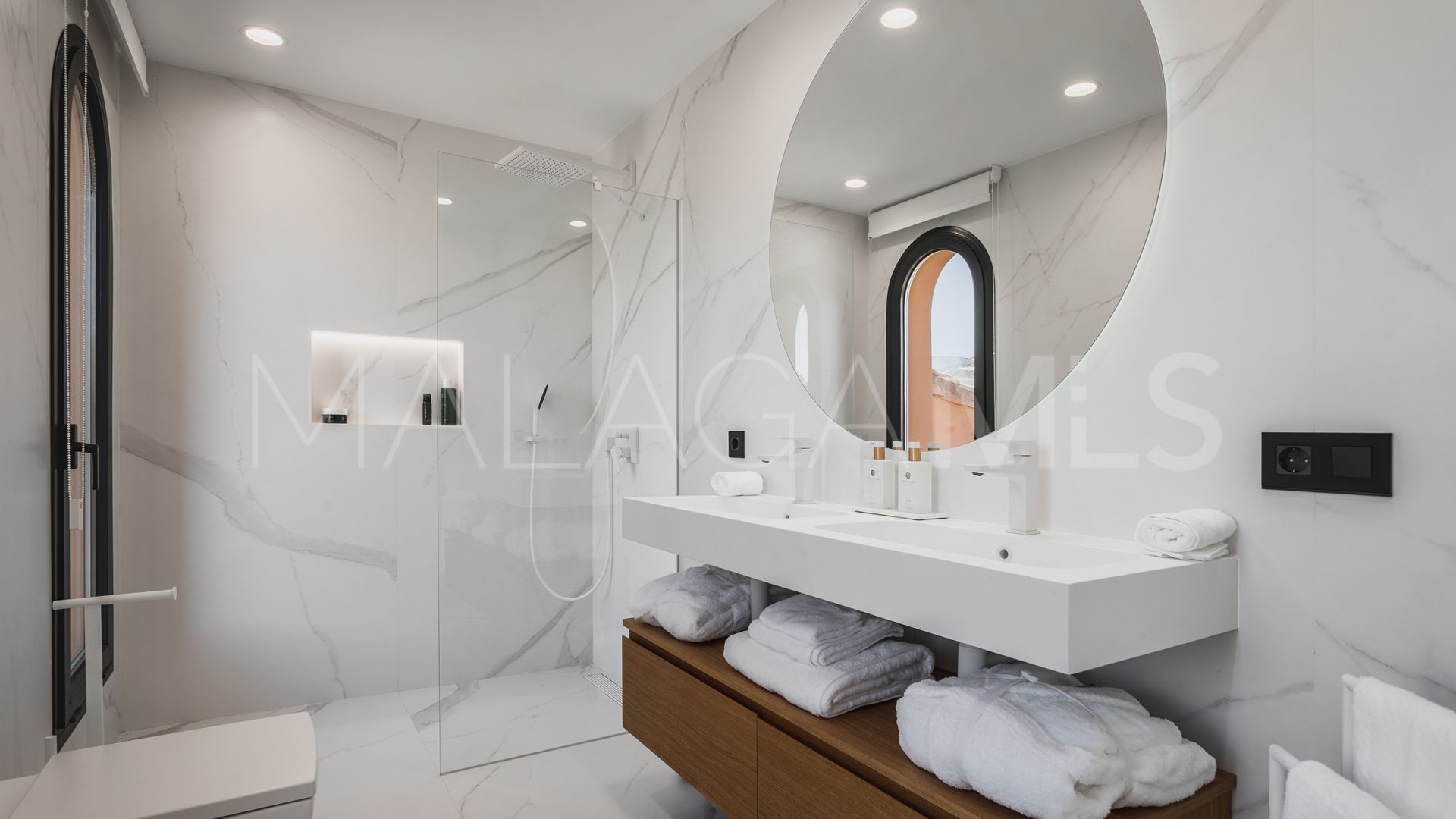 Nueva Andalucia, Ático de 3 bedrooms a la venta