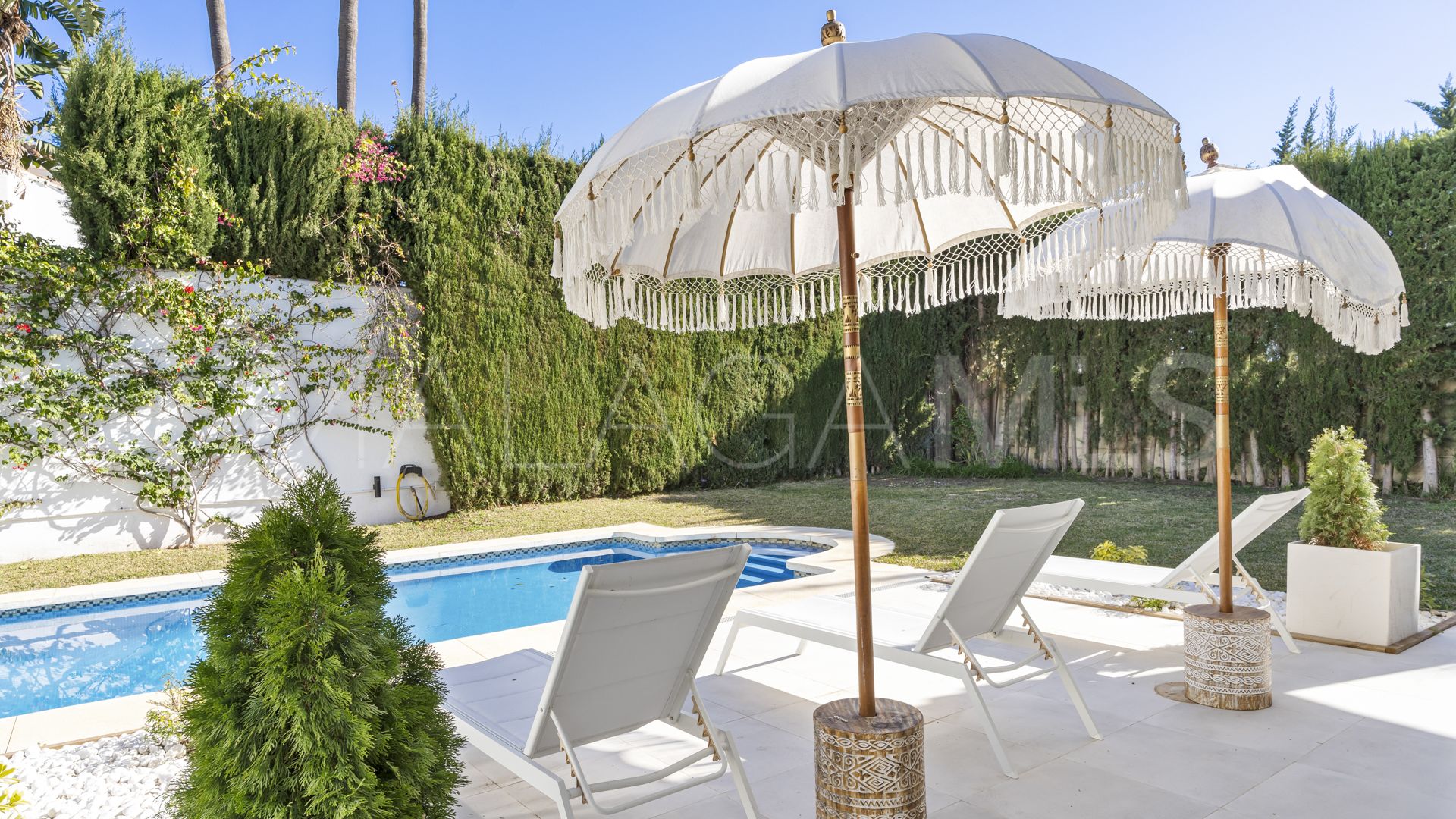 Villa for sale in Mijas Golf