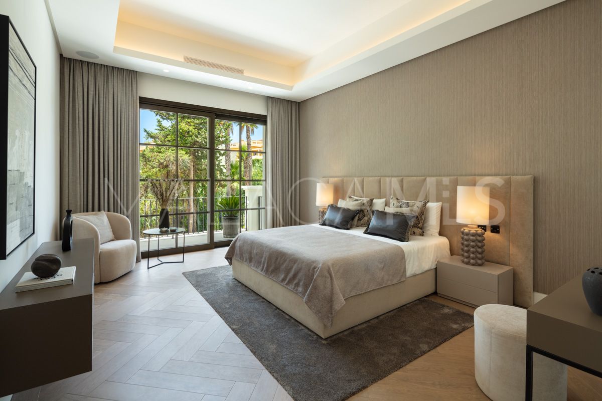Buy mansion de 8 bedrooms in Rocio de Nagüeles
