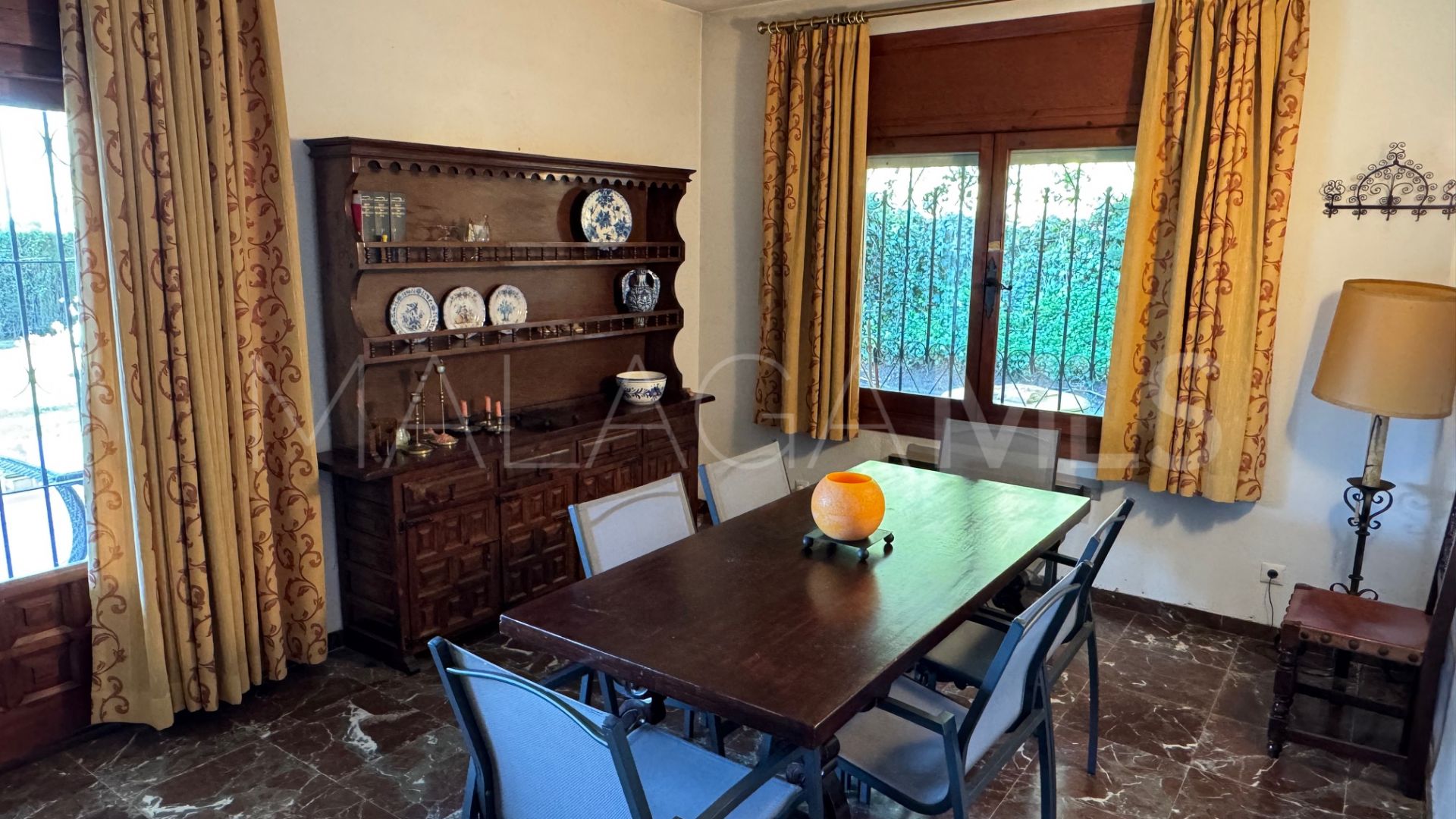 Villa for sale in Paraiso Medio