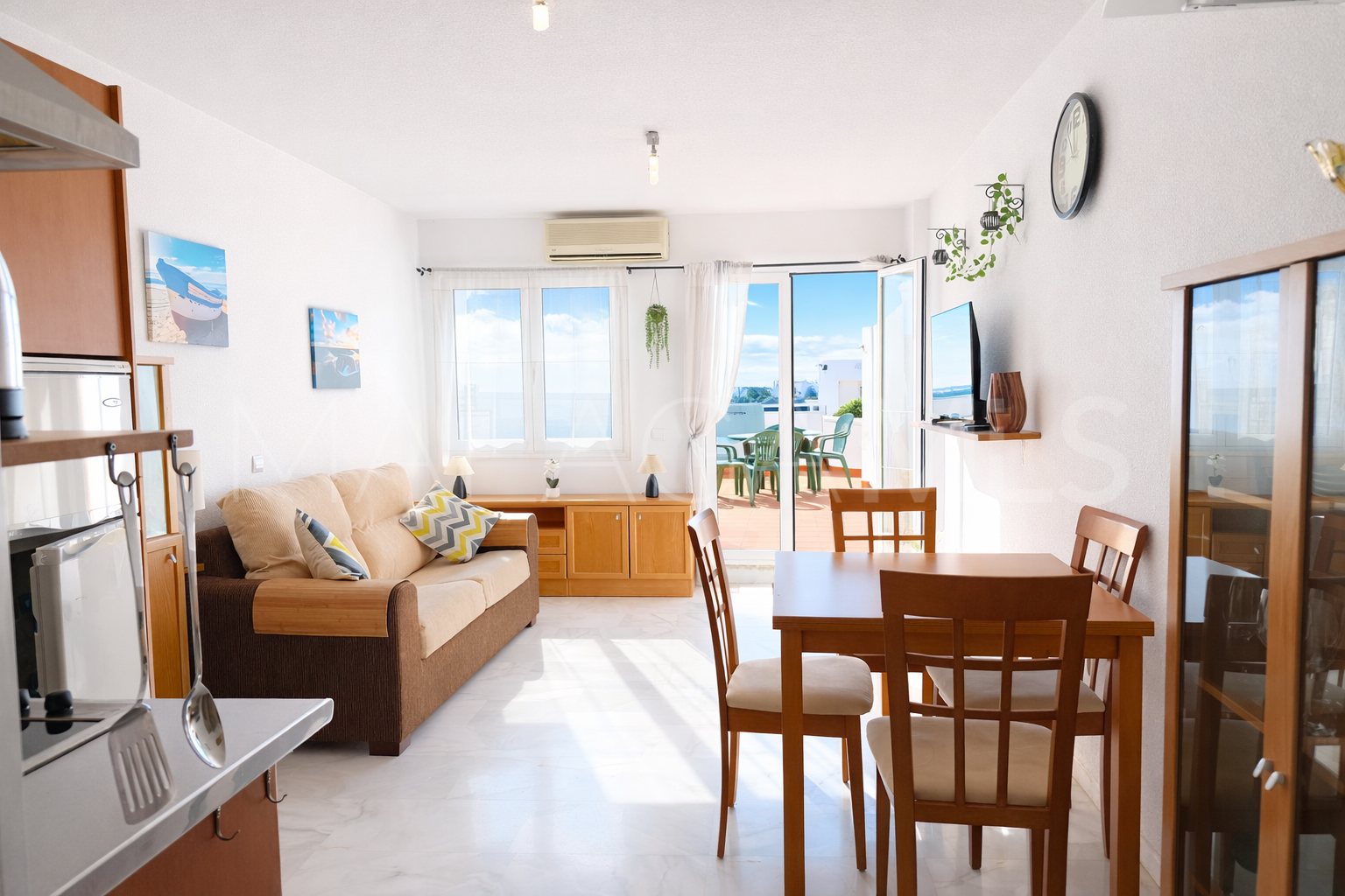 For sale Forest Hills duplex with 1 bedroom