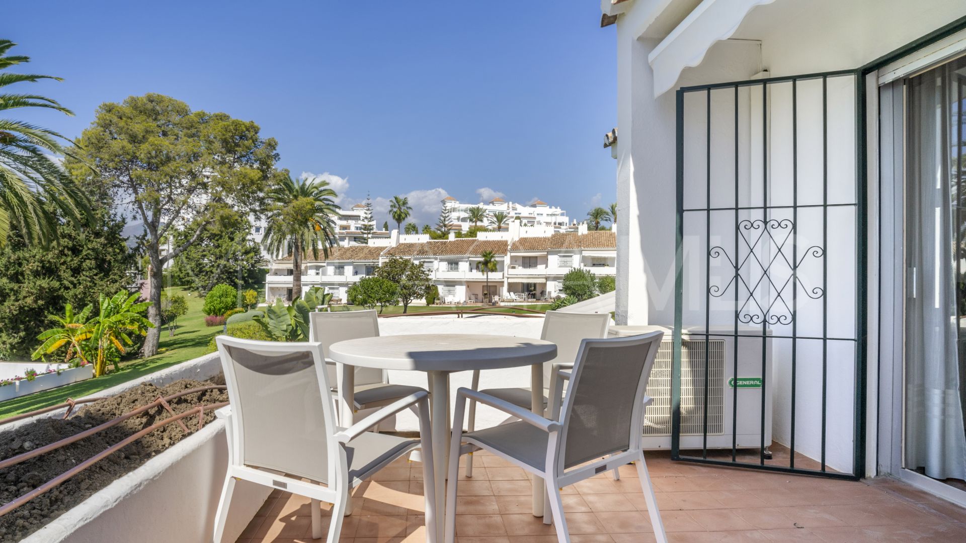 Andalucia Garden Club, apartamento for sale with 3 bedrooms