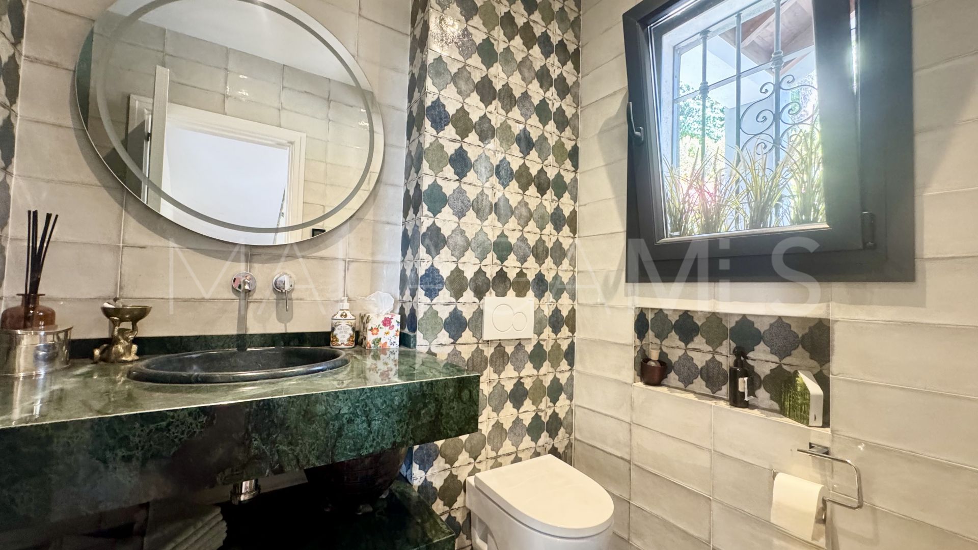 Villa for sale in El Madroñal