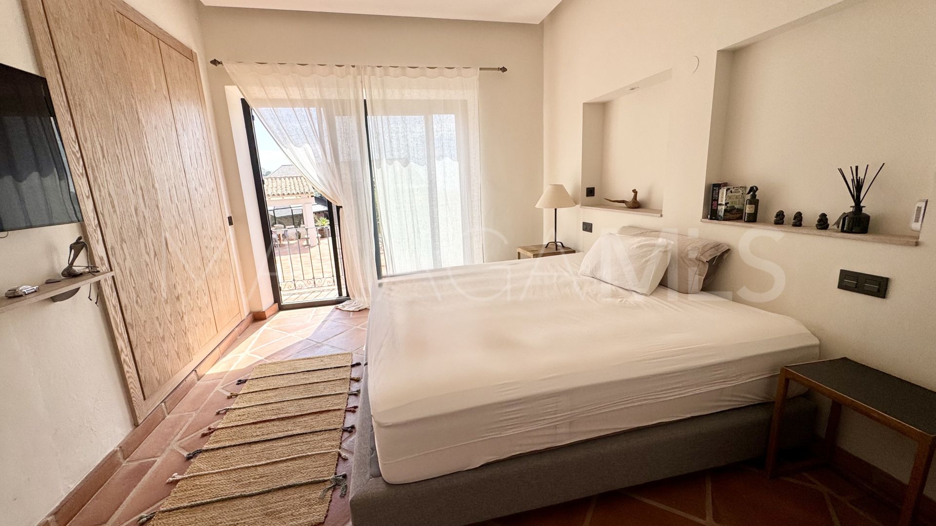 Villa for sale in El Madroñal