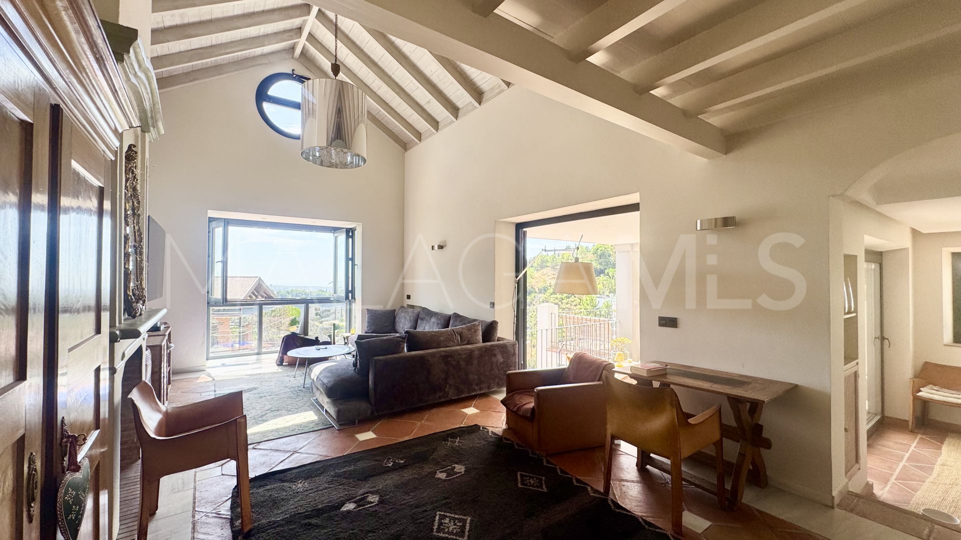 Villa for sale in El Madroñal
