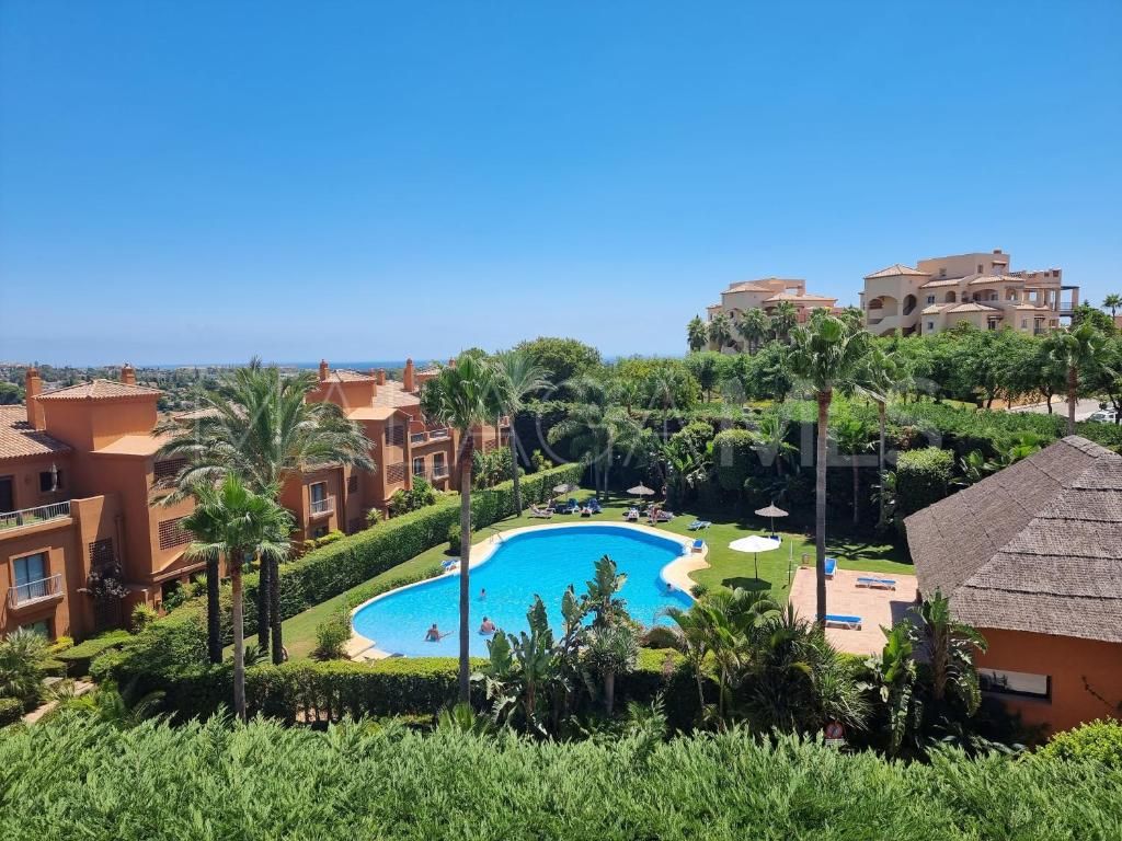 For sale 2 bedrooms apartment in Benatalaya