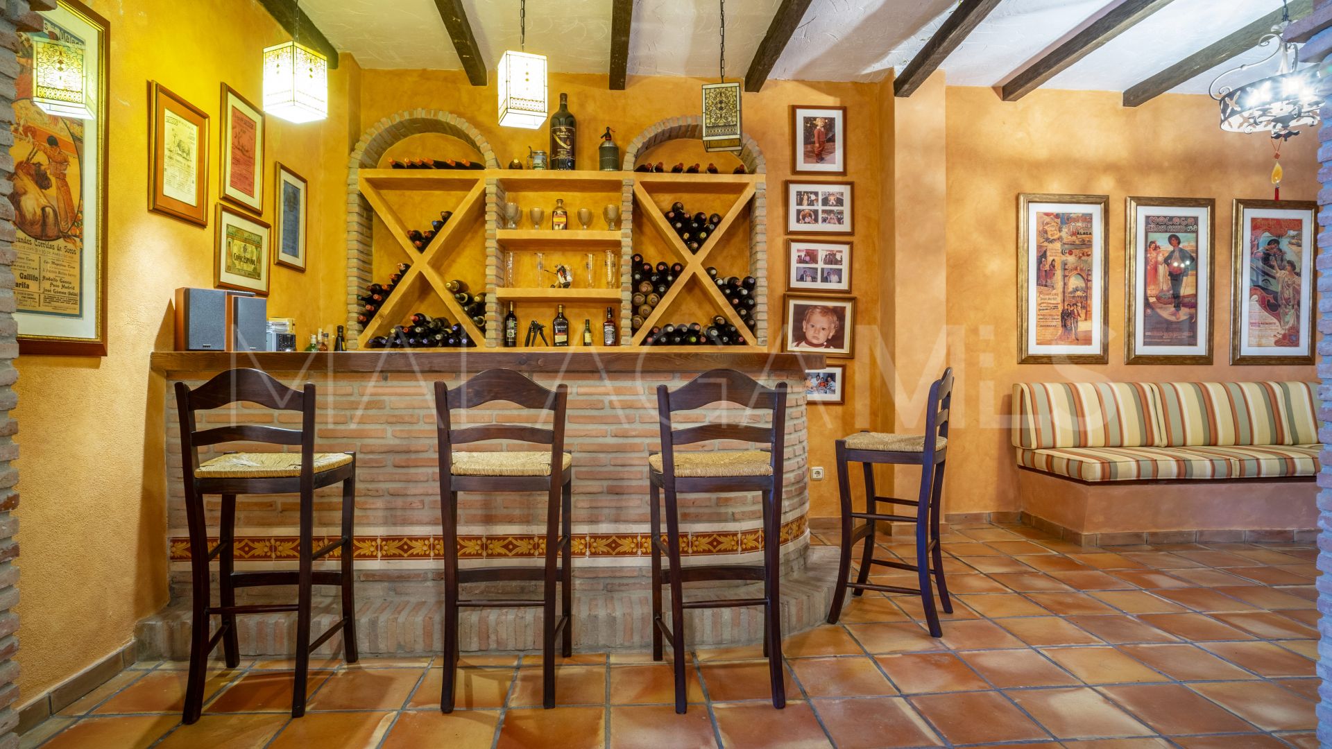 Villa for sale in Guadalmina Alta