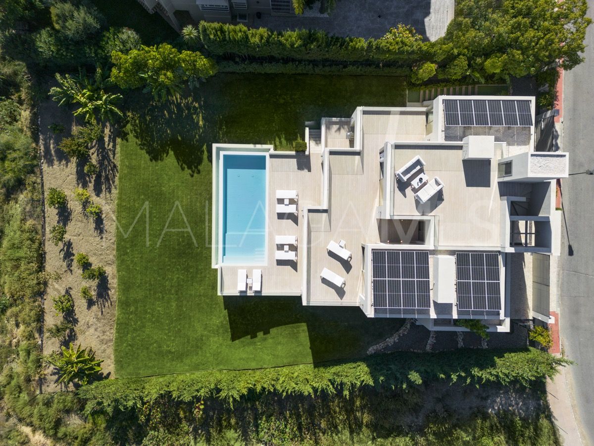 5 bedrooms villa for sale in Haza del Conde