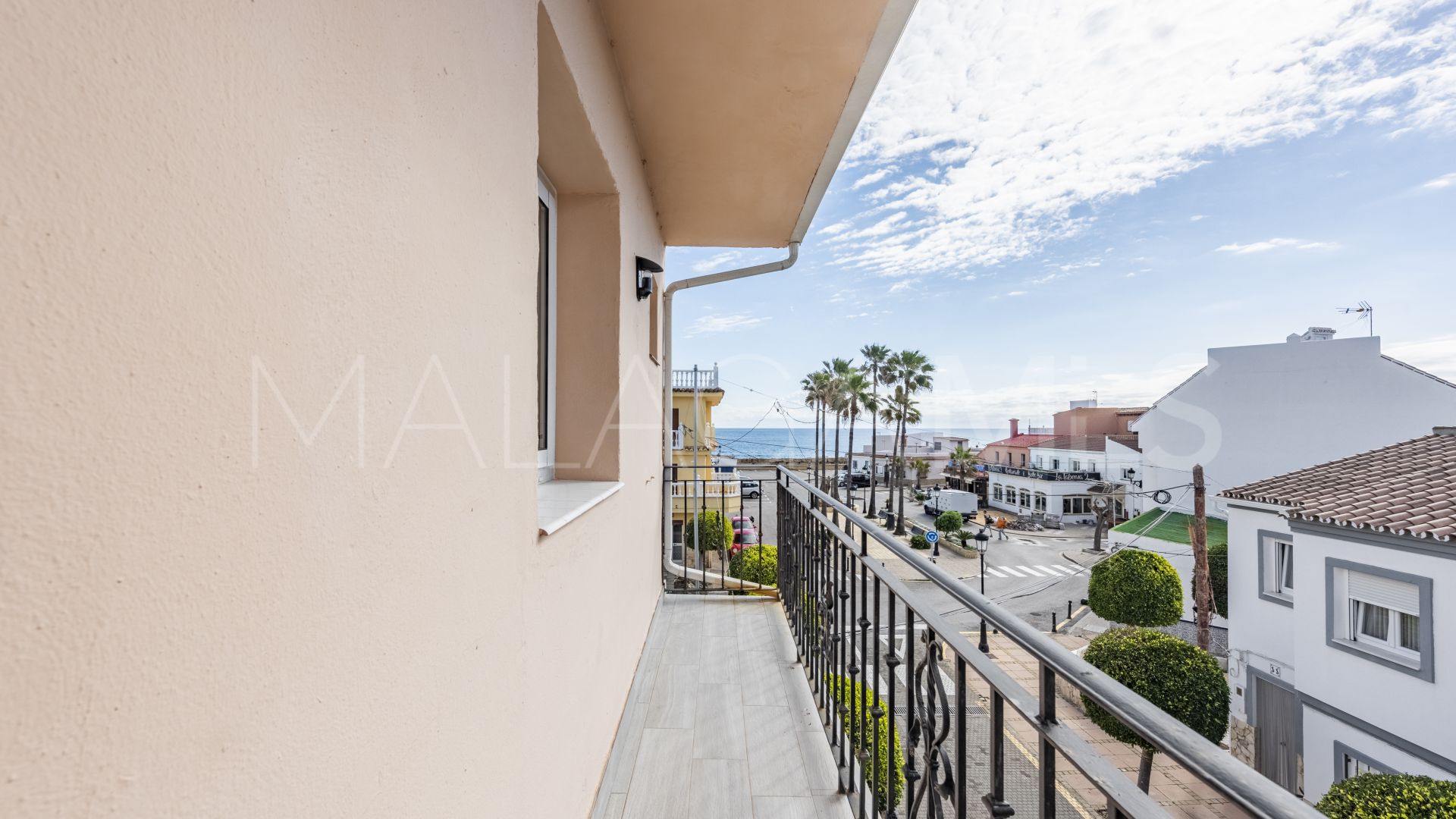 Radhus for sale in Castillo de la Duquesa