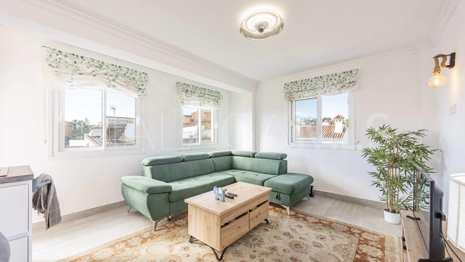 Radhus for sale in Castillo de la Duquesa