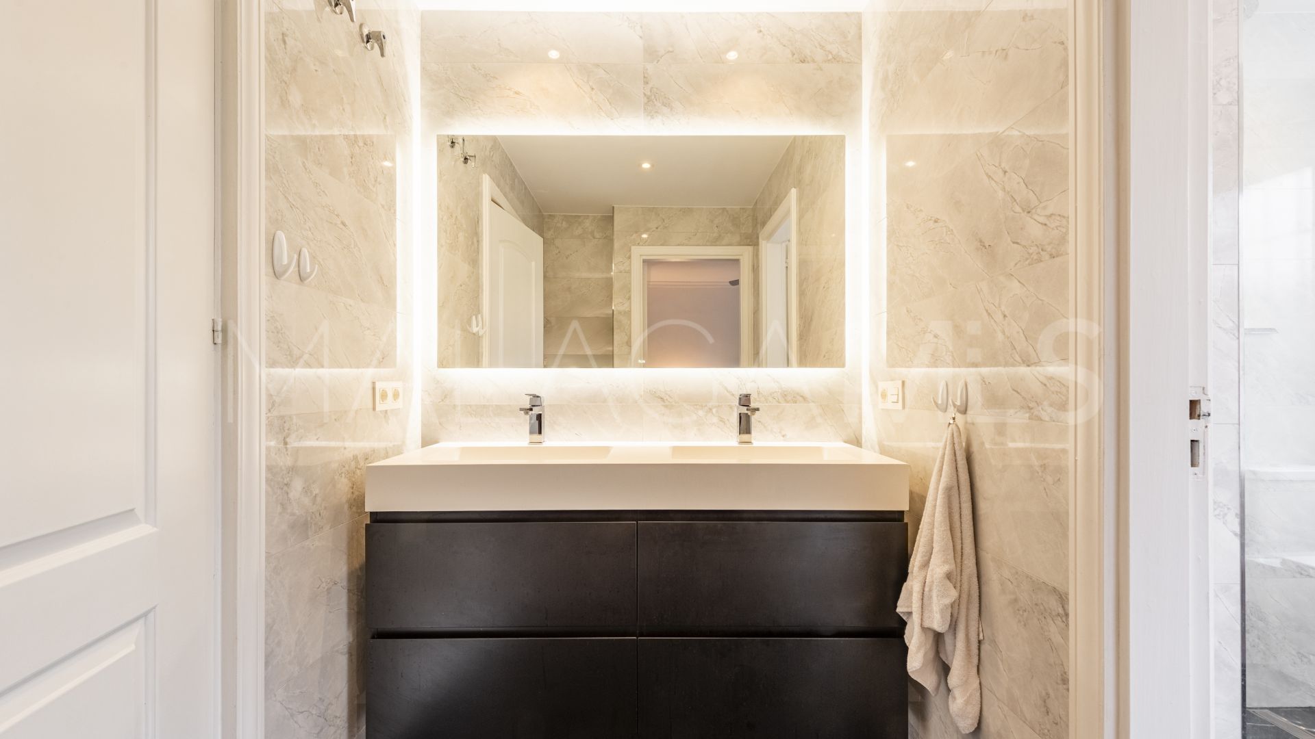 Buy apartamento planta baja de 3 bedrooms in El Paraiso