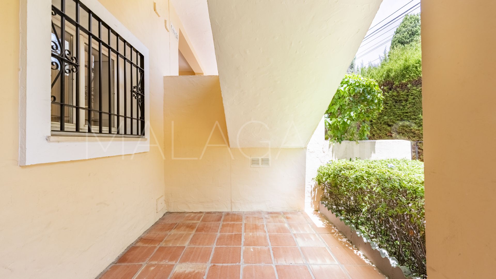 Buy apartamento planta baja de 3 bedrooms in El Paraiso