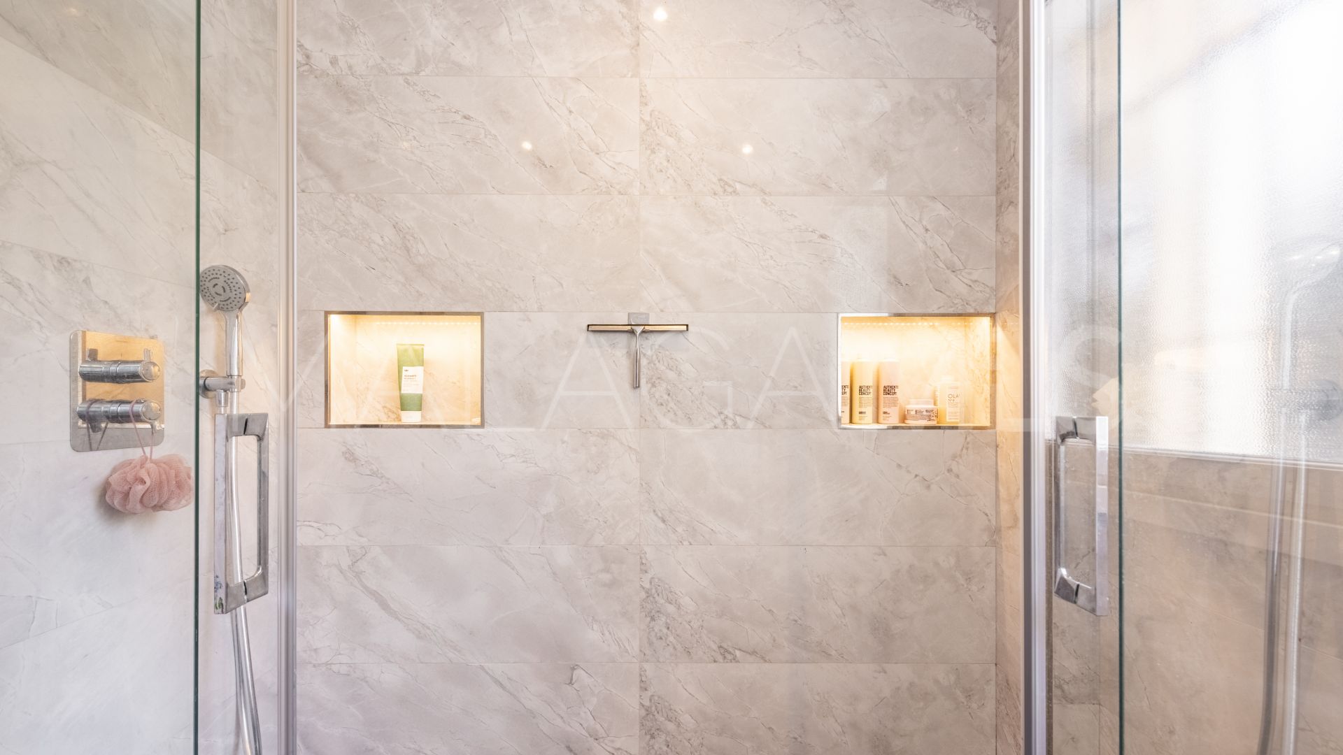 Buy apartamento planta baja de 3 bedrooms in El Paraiso