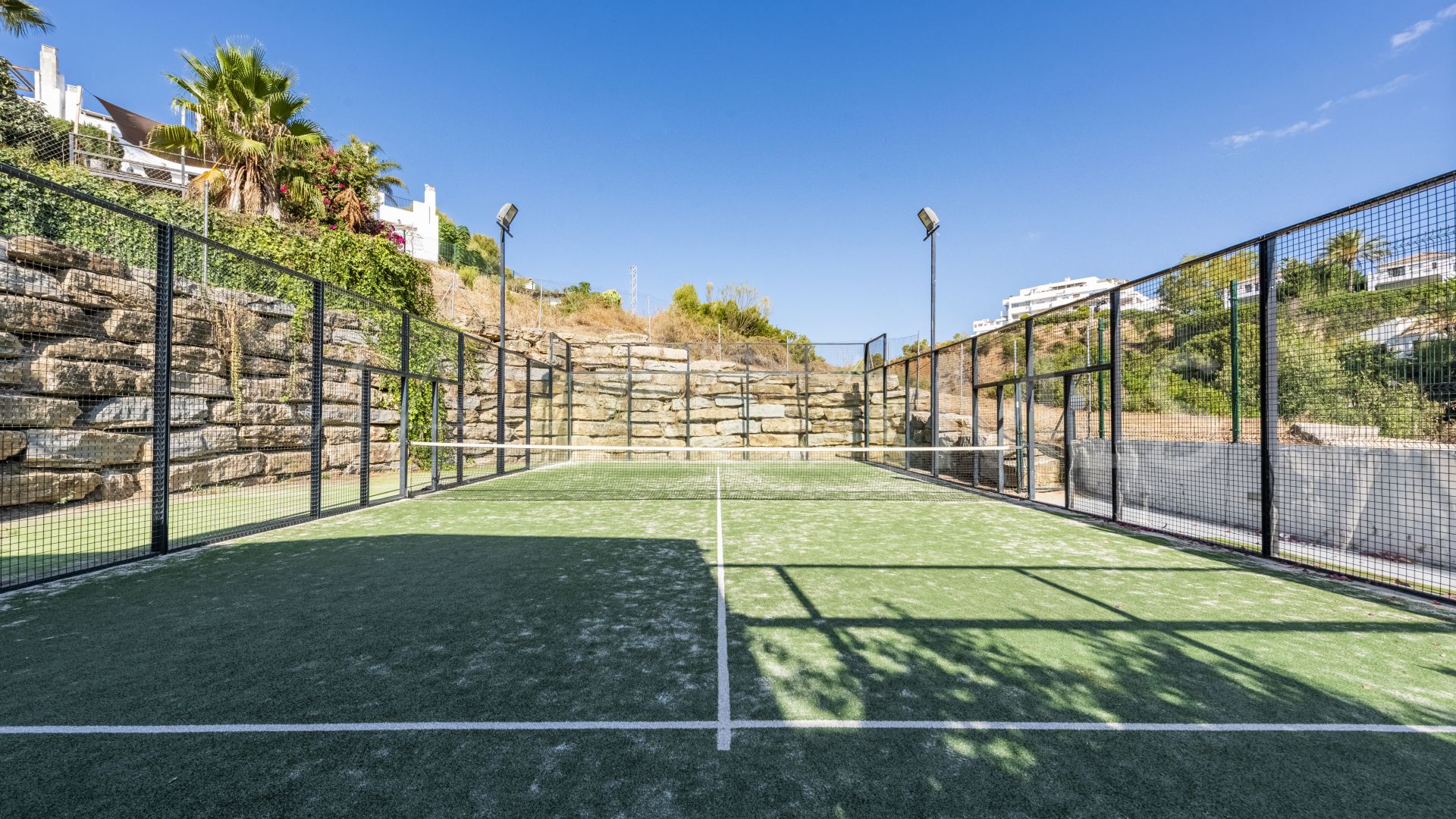 Erdgeschosswohnung for sale in Estepona Ost