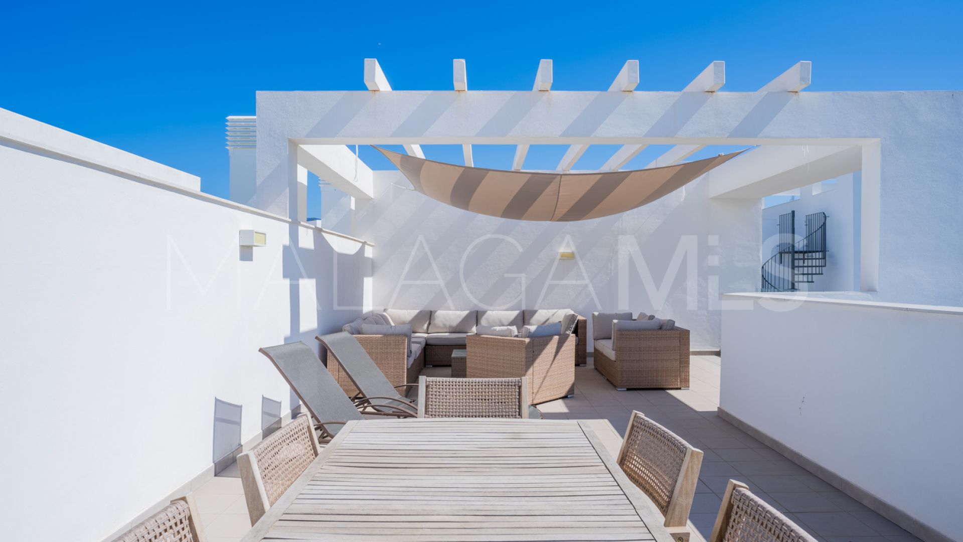 Ático de 3 bedrooms for sale in Estepona Ciudad