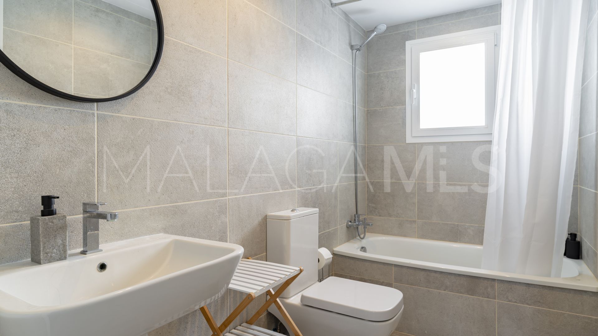 Ático de 3 bedrooms for sale in Estepona Ciudad