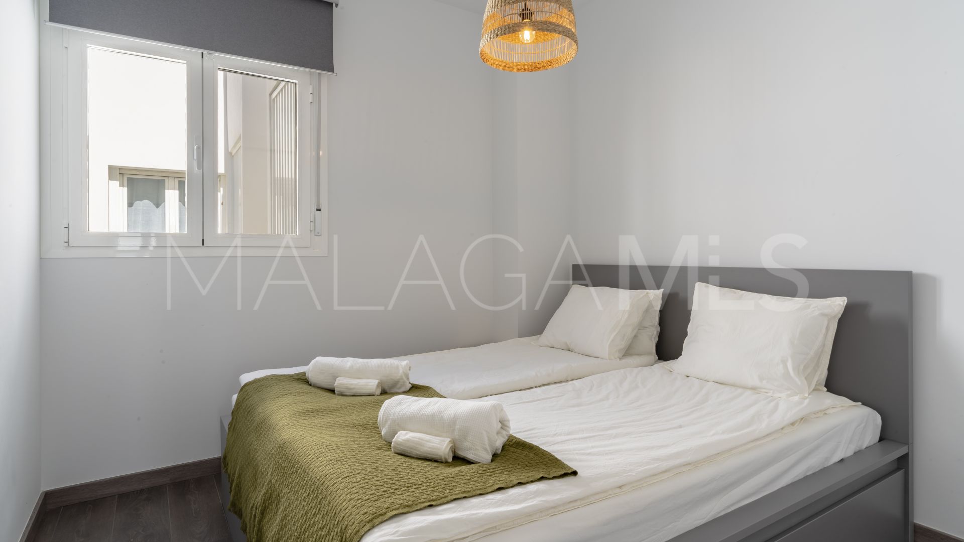 Ático de 3 bedrooms for sale in Estepona Ciudad
