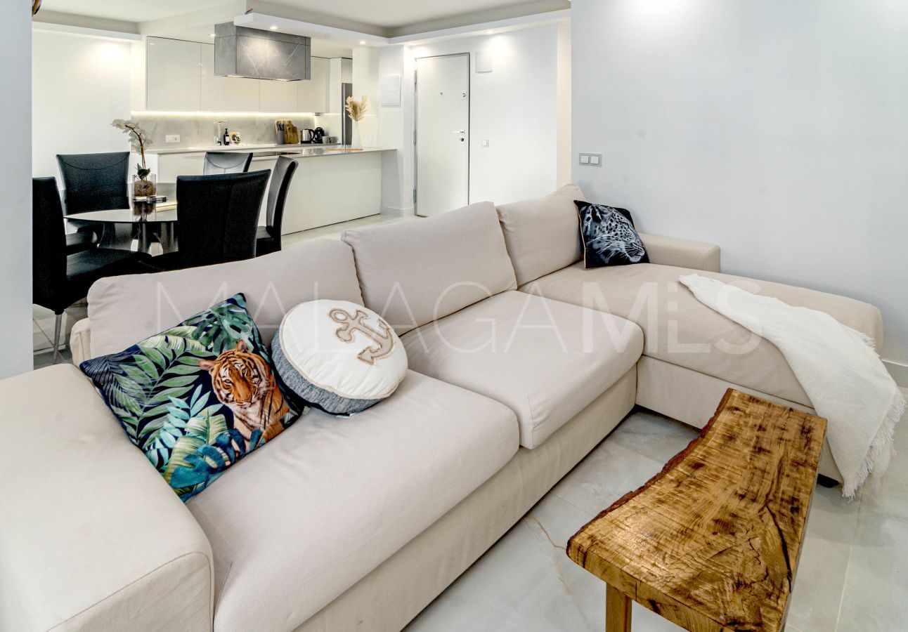 Buy apartamento with 3 bedrooms in Estepona Casco Antiguo