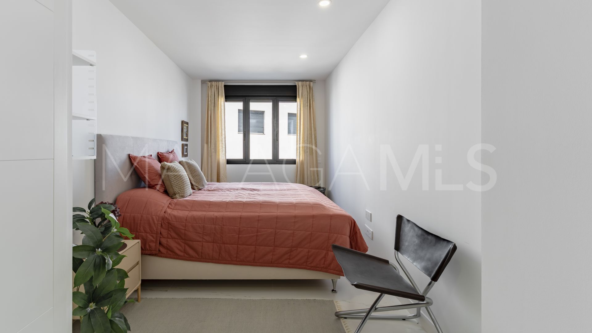 Markplanslägenhet for sale in Camarate Golf