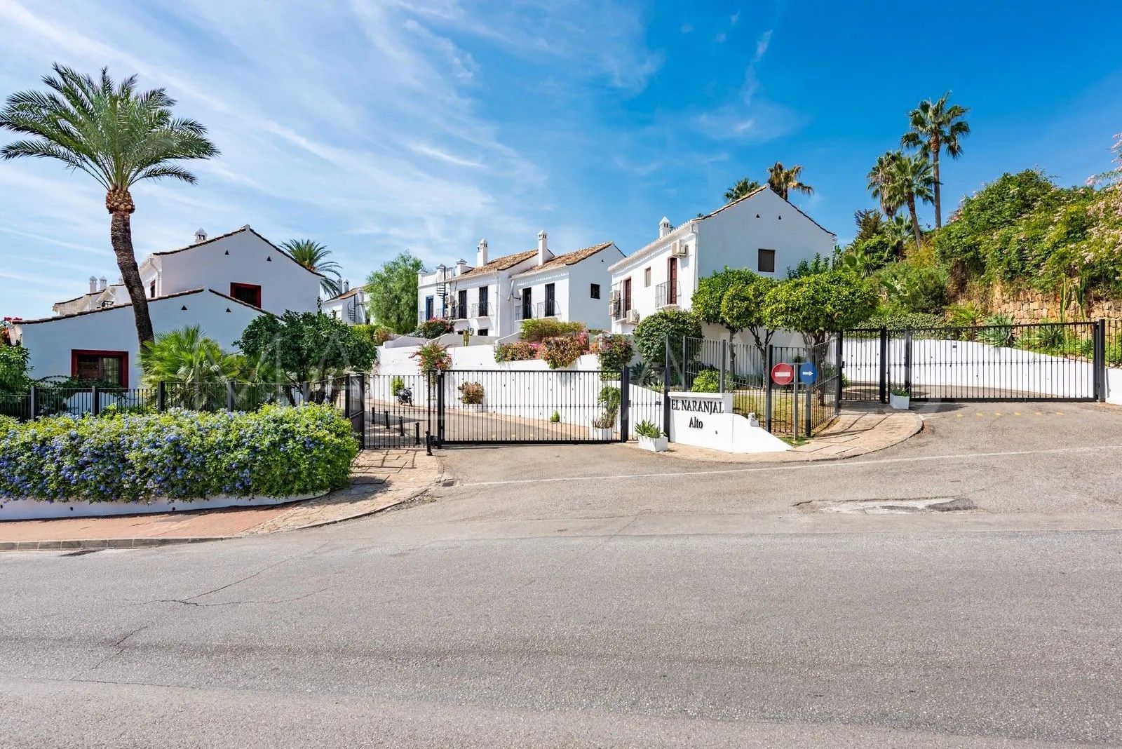 Reihenhaus for sale in Nueva Andalucia