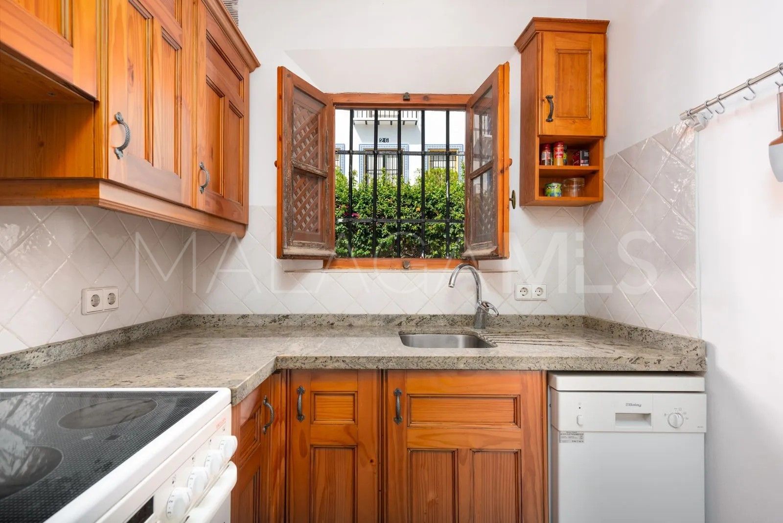 Reihenhaus for sale in Nueva Andalucia
