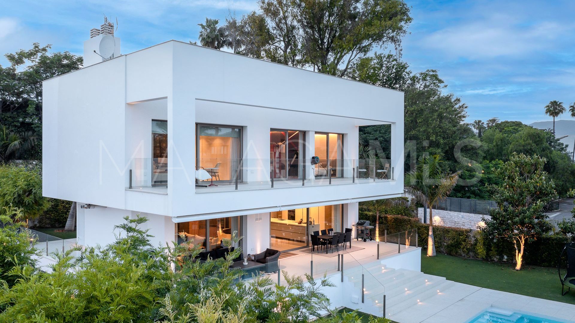 Villa for sale in Atalaya