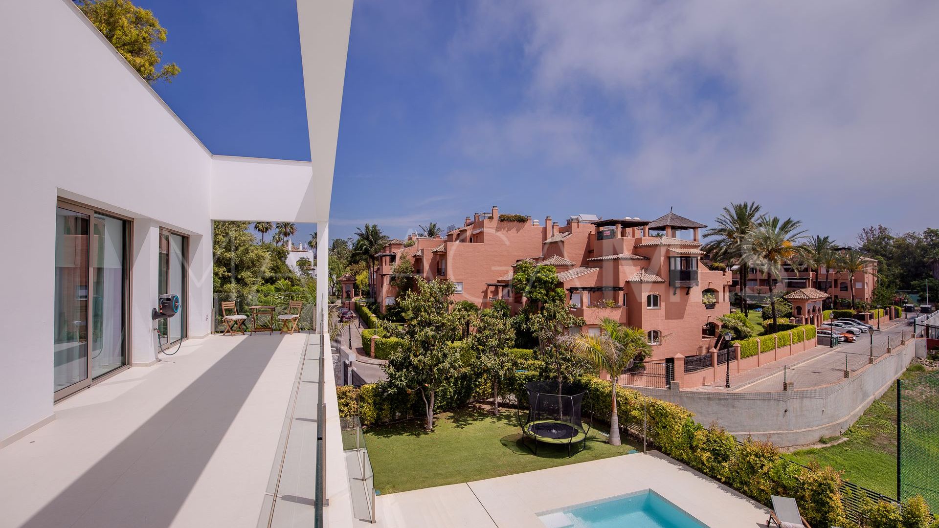 Villa for sale in Atalaya