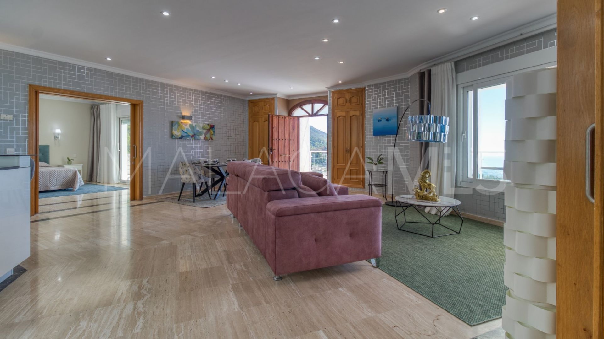 Villa for sale in Valtocado