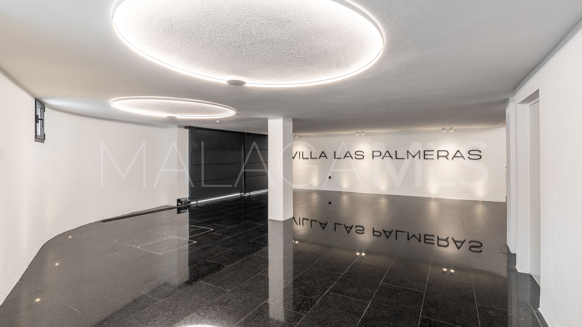 5 bedrooms Las Brisas villa for sale