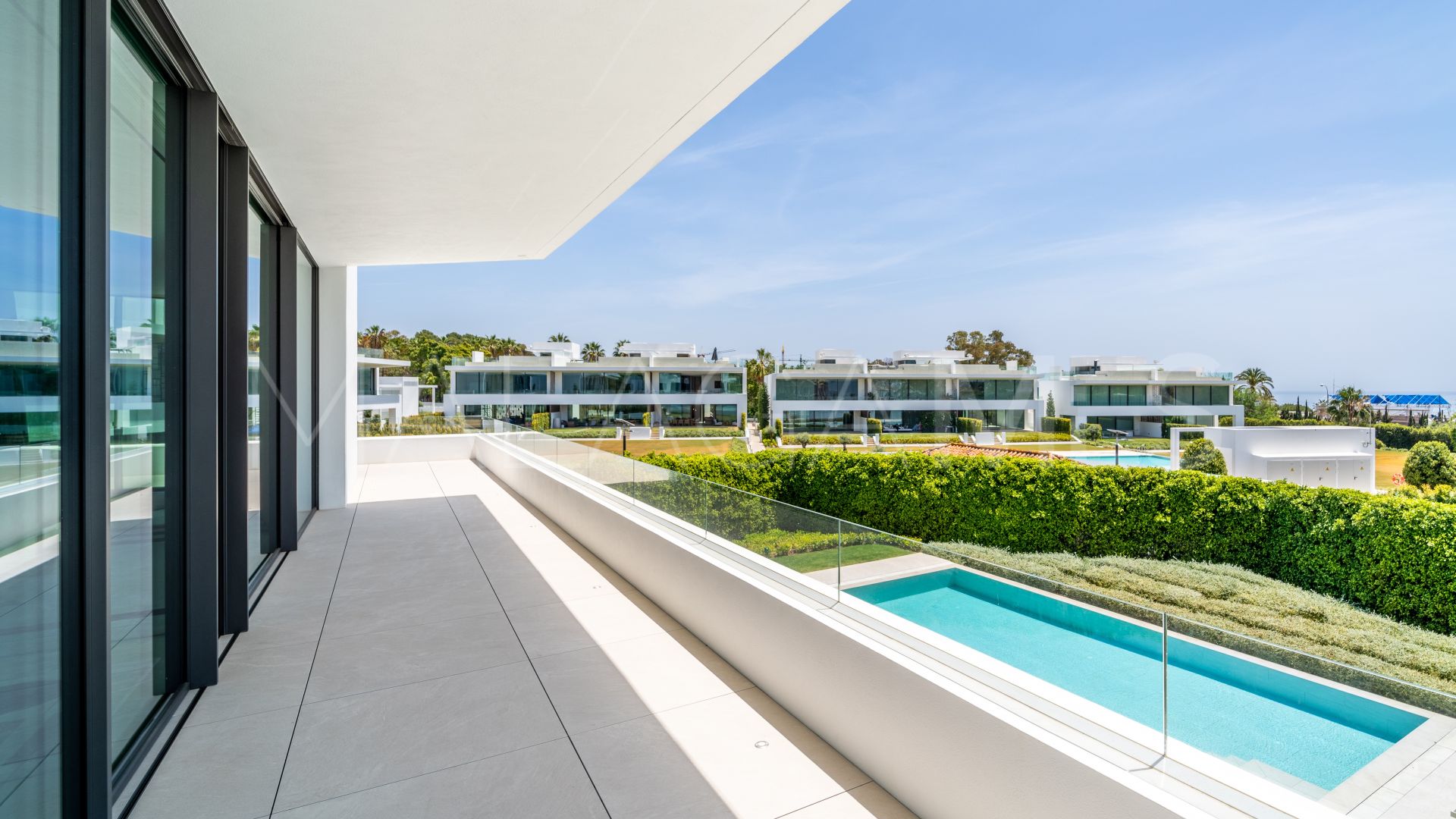 For sale Marbella Golden Mile villa with 5 bedrooms