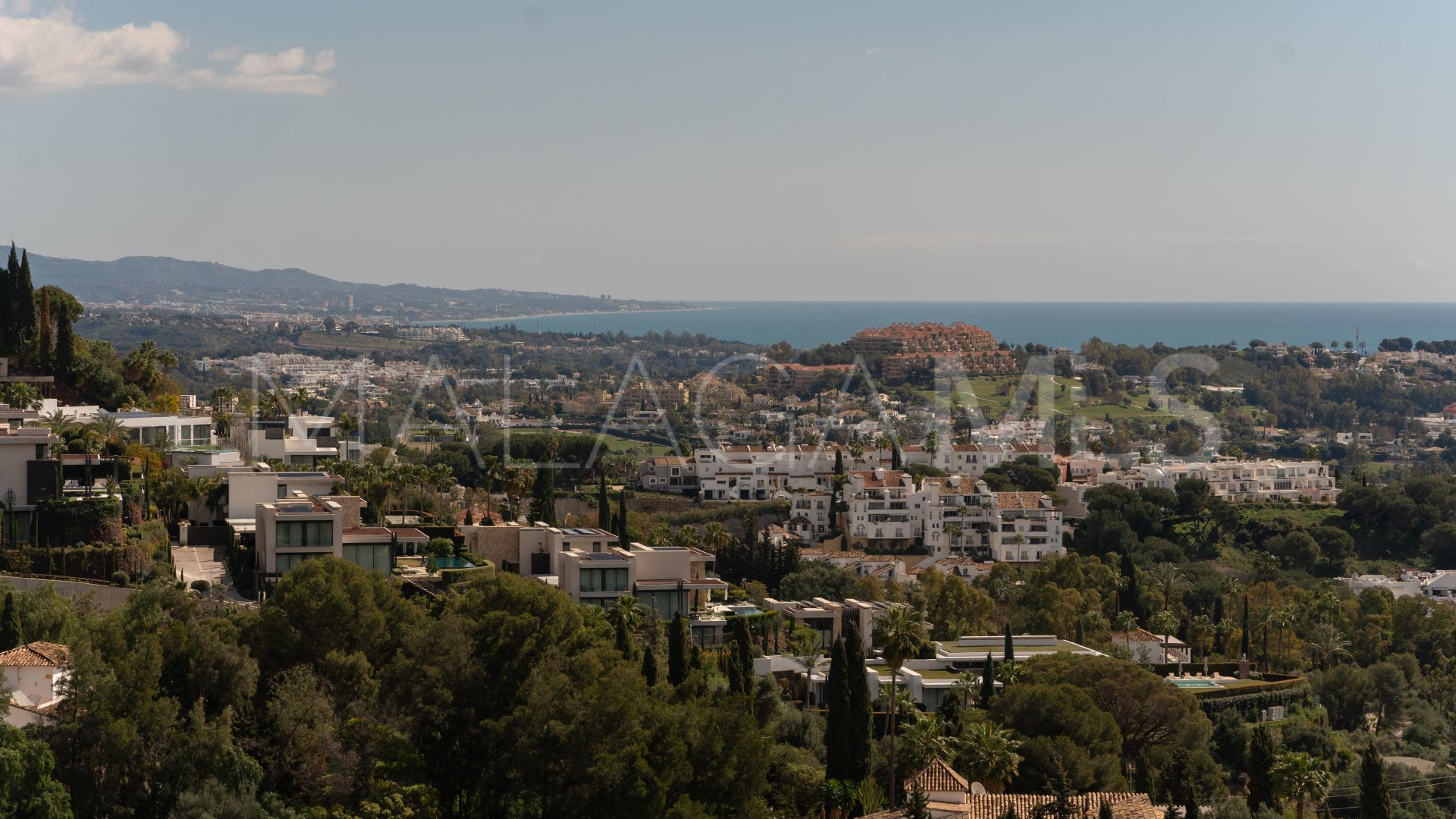Tvåvåningslägenhet for sale in Monte Halcones