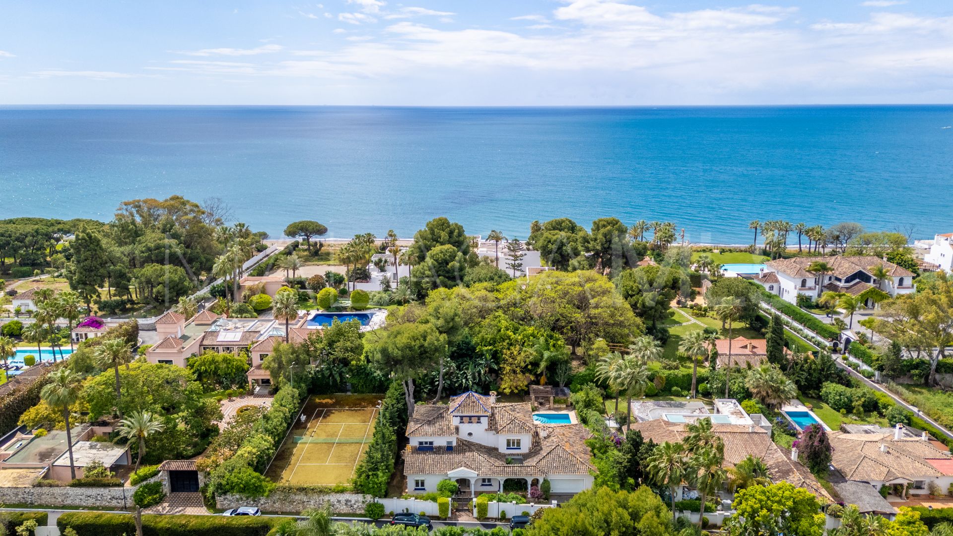 Villa for sale in Paraiso Barronal