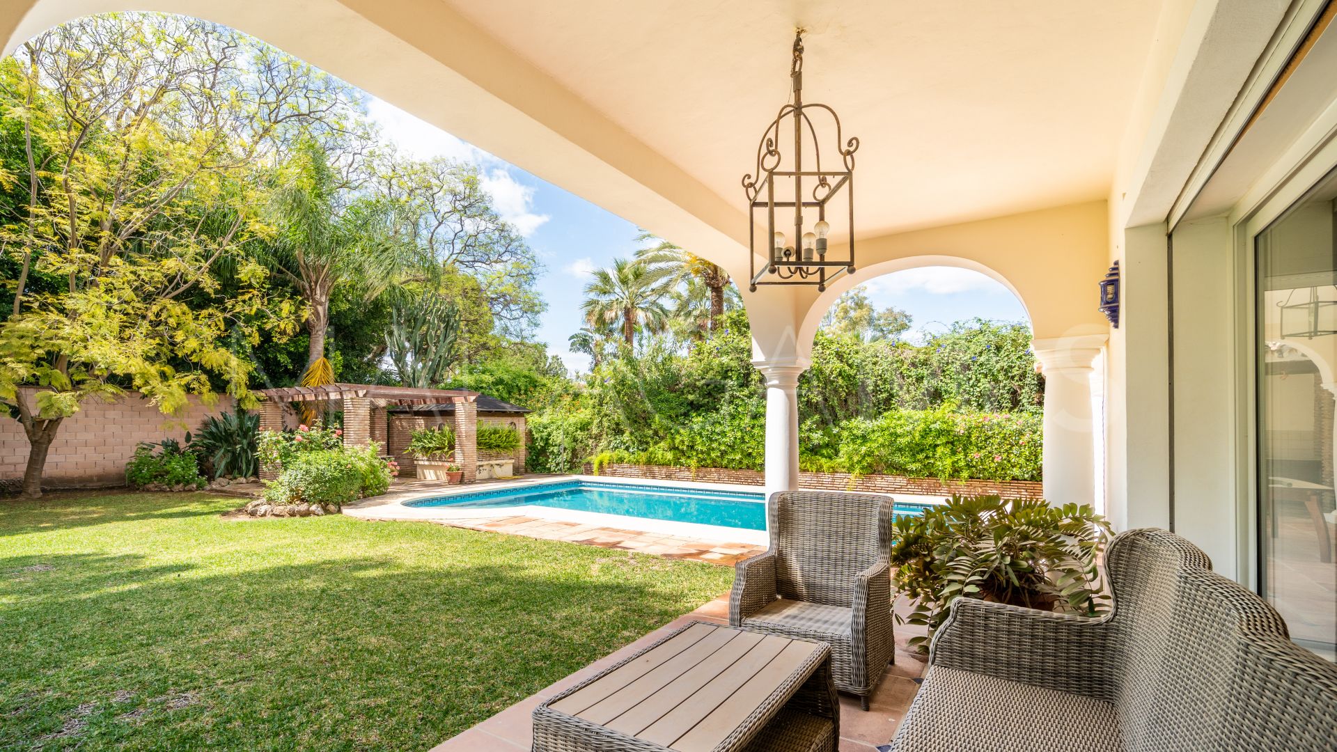 Villa for sale in Paraiso Barronal