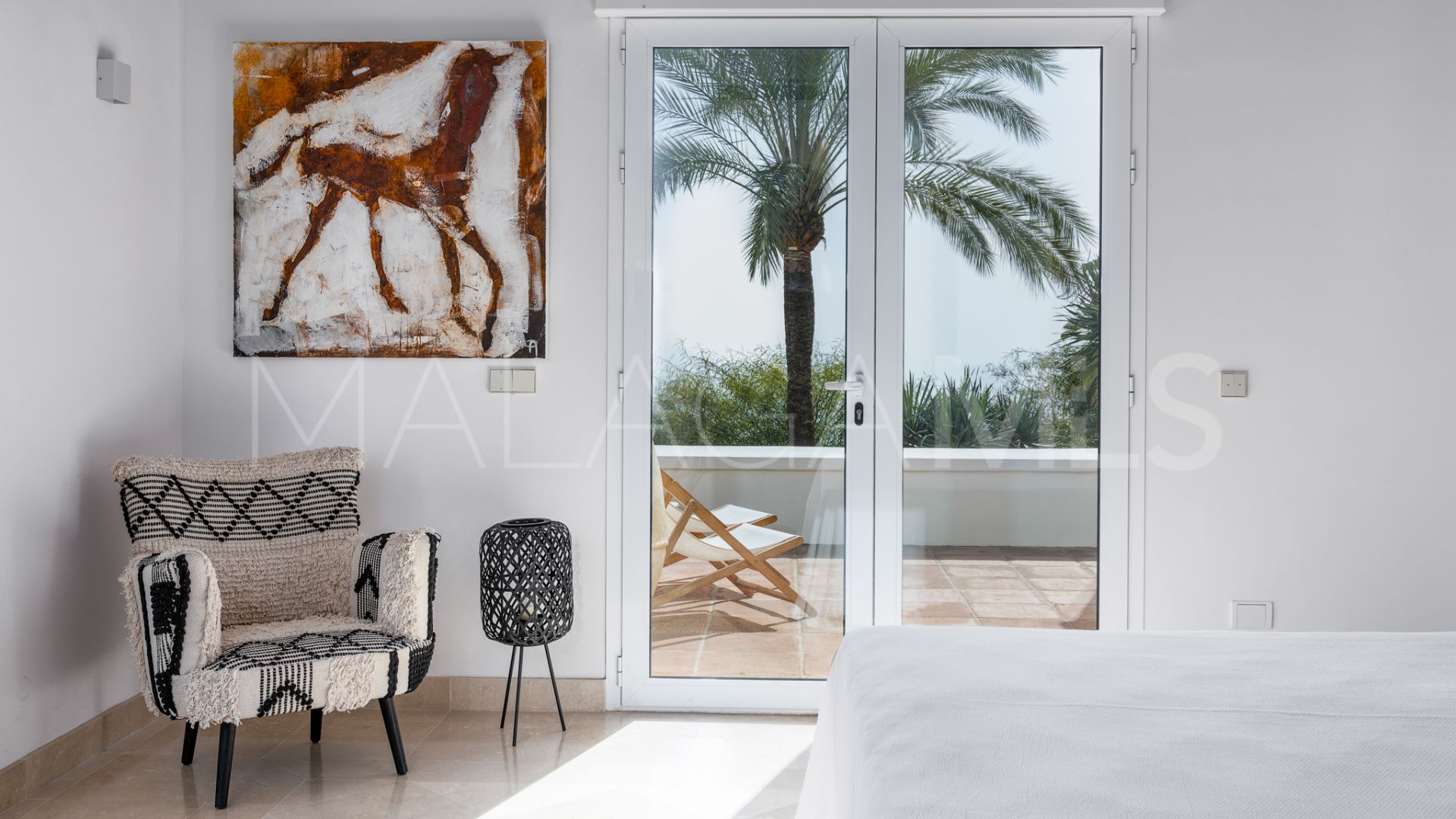 Villa for sale in Los Altos de los Monteros