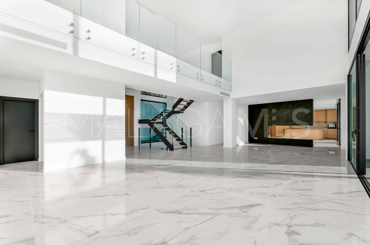Villa for sale in Paraiso Alto