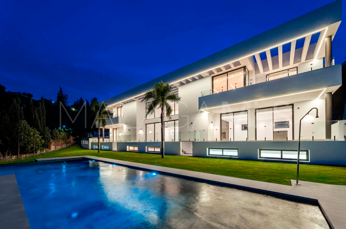 Villa for sale in Paraiso Alto