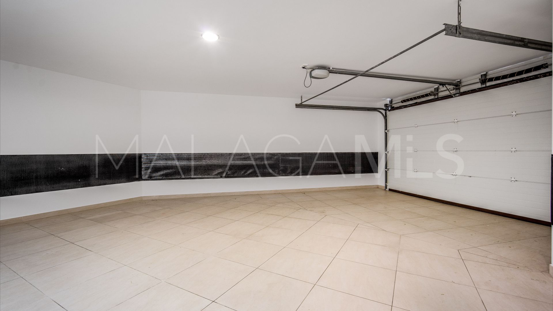 Villa for sale in Lomas de Magna Marbella